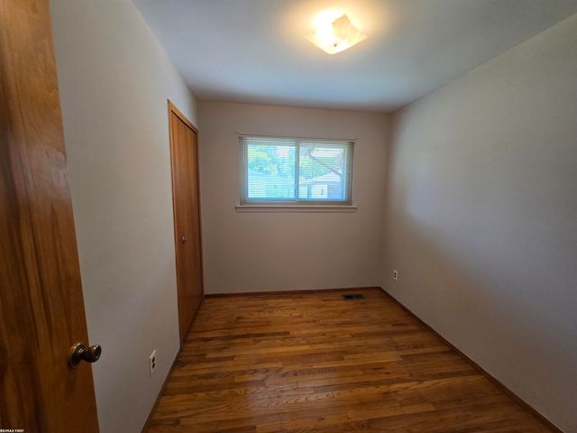 14968 Clemson Drive, Sterling Heights, MI 48313
