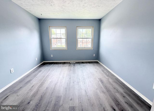 12 HALLVIEW CT, Perry Hall, MD 21128