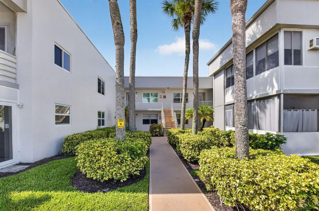 182 Normandy D 182, Delray Beach, FL 33484