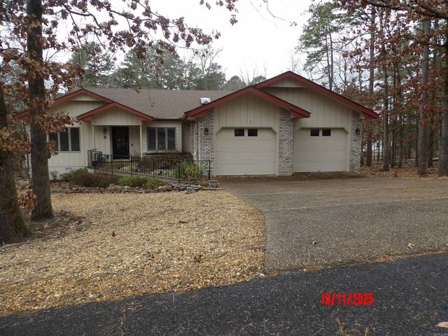 3 RESPLANDOR CT., Hot Springs Village, AR 71909