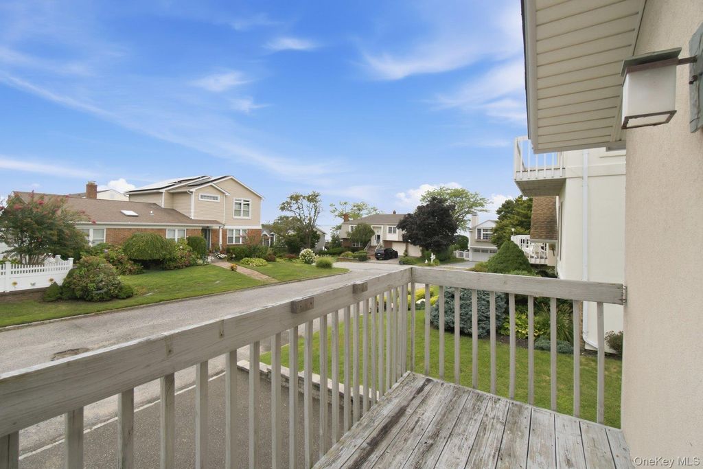 5 Willow Street, Bayville, NY 11709 — photo 3