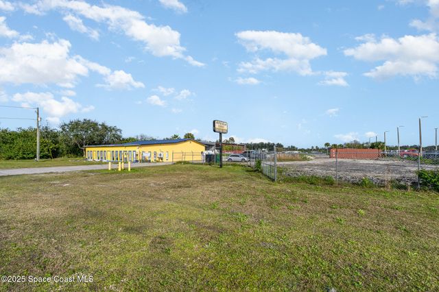 2840 W King Street, Cocoa, FL 32926