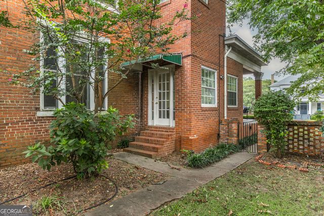 2532 Vineville Avenue, Macon, GA 31204