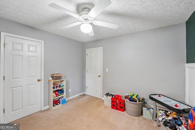 579 Al Roberts Road, Senoia, GA 30276