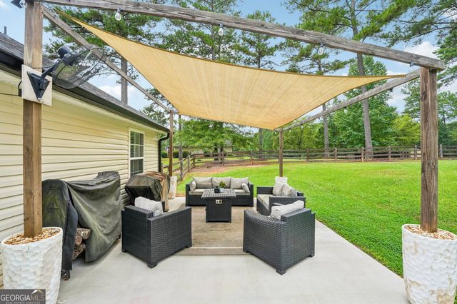 579 Al Roberts Road, Senoia, GA 30276