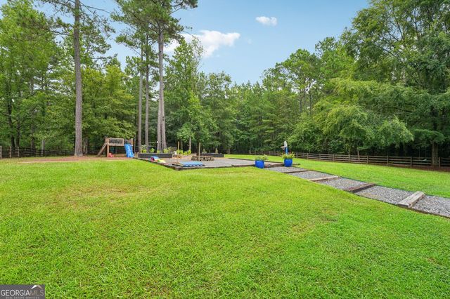 579 Al Roberts Road, Senoia, GA 30276