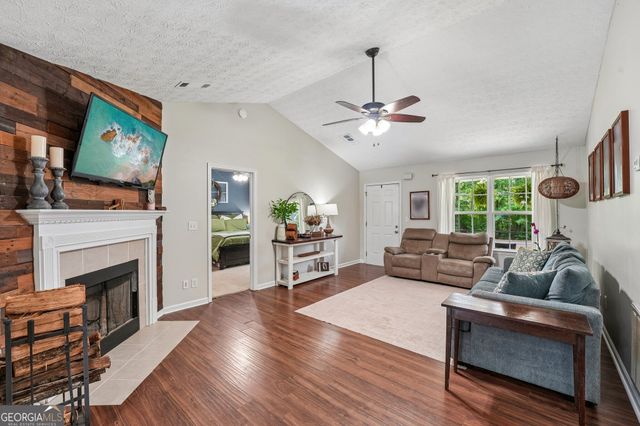 579 Al Roberts Road, Senoia, GA 30276