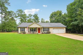579 Al Roberts Road, Senoia, GA 30276