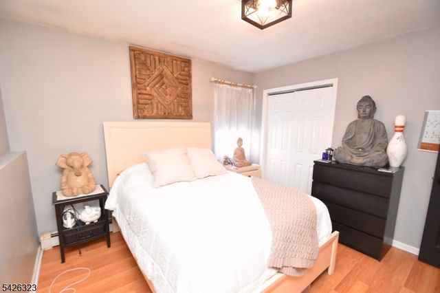 15 Cross St, Dover Town, NJ 07801