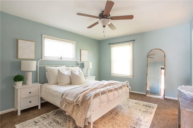 8878 Westbrooke Drive, Overland Park, KS 66212