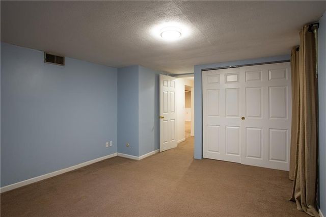 8878 Westbrooke Drive, Overland Park, KS 66212