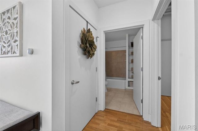 4100 Forest Park Avenue 403, St Louis, MO 63108