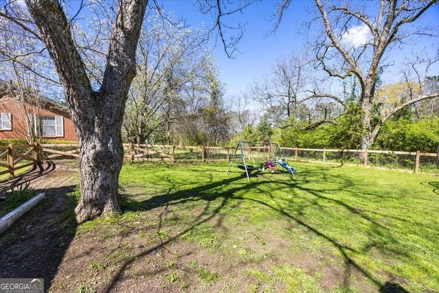 163 Grove Street, Barnesville, GA 30204