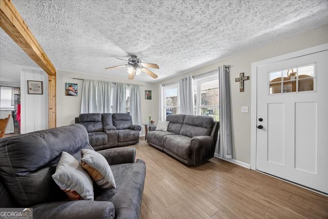 163 Grove Street, Barnesville, GA 30204