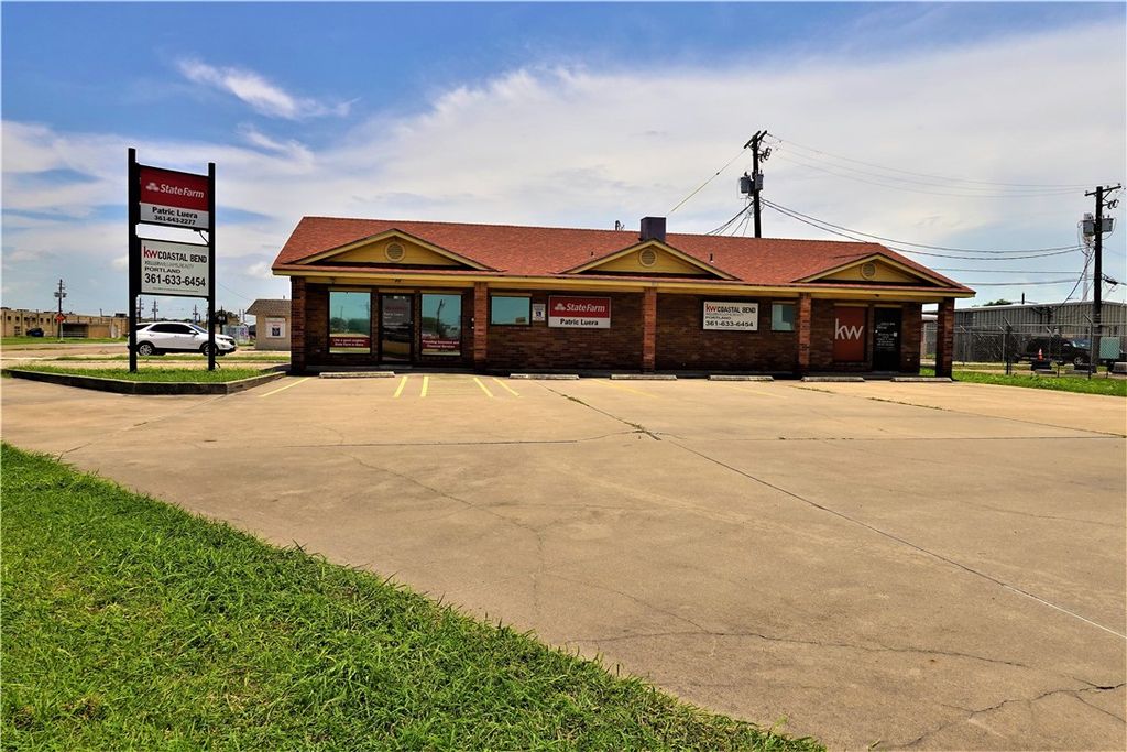 902 US Highway 181, Portland, TX 78374 — photo 2