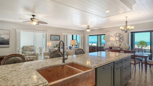 1100 BENJAMIN FRANKLIN DRIVE 204, Sarasota, FL 34236