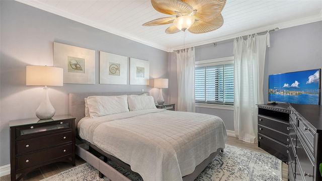 1100 BENJAMIN FRANKLIN DRIVE 204, Sarasota, FL 34236