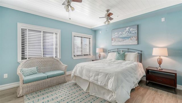 1100 BENJAMIN FRANKLIN DRIVE 204, Sarasota, FL 34236