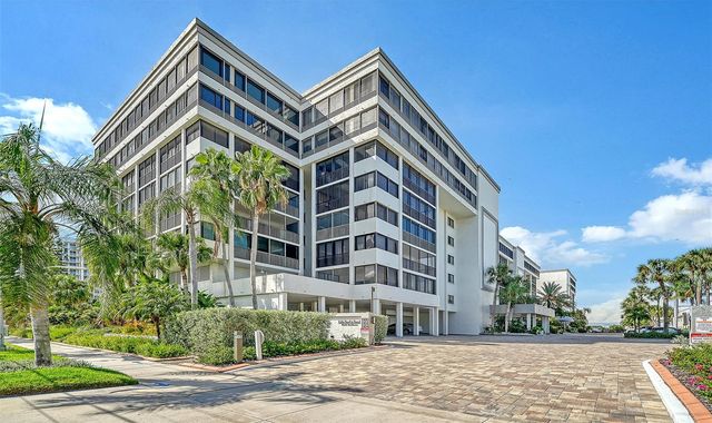 1100 BENJAMIN FRANKLIN DRIVE 204, Sarasota, FL 34236
