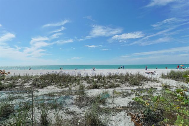 1100 BENJAMIN FRANKLIN DRIVE 204, Sarasota, FL 34236