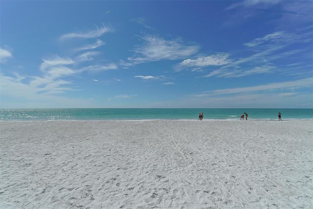 1100 BENJAMIN FRANKLIN DRIVE 204, Sarasota, FL 34236