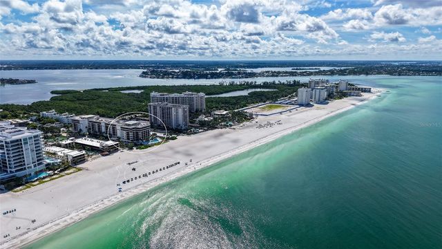 1100 BENJAMIN FRANKLIN DRIVE 204, Sarasota, FL 34236
