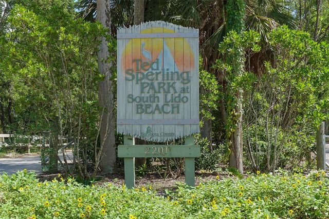 1100 BENJAMIN FRANKLIN DRIVE 204, Sarasota, FL 34236