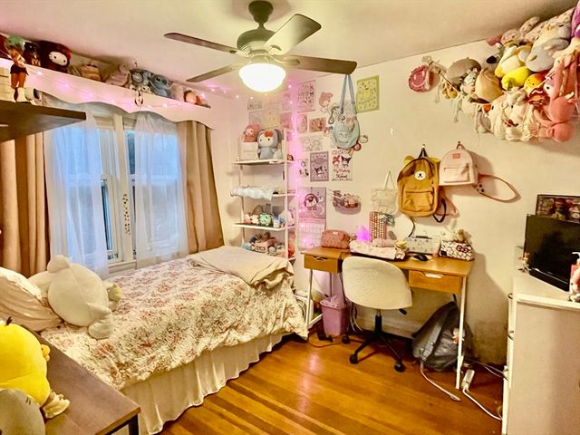 26 Valleyview Rd, Leominster, MA 01453