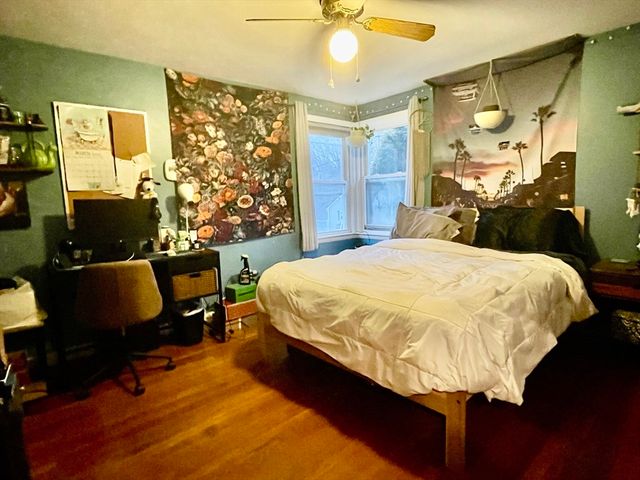 26 Valleyview Rd, Leominster, MA 01453