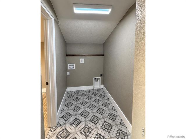 1524 Main Street, Louisville, CO 80027