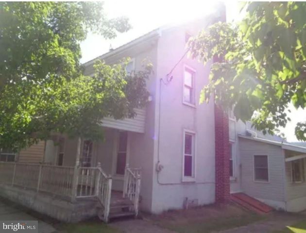 141 E MAIN ST, Allensville, PA 17002