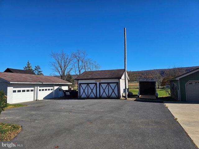 141 E MAIN ST, Allensville, PA 17002