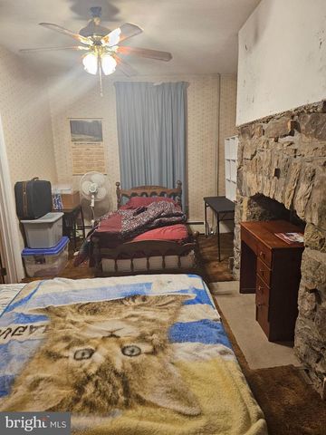 141 E MAIN ST, Allensville, PA 17002