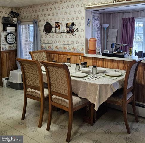 141 E MAIN ST, Allensville, PA 17002