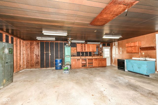 9815 E 266th Street, Arcadia, IN 46030