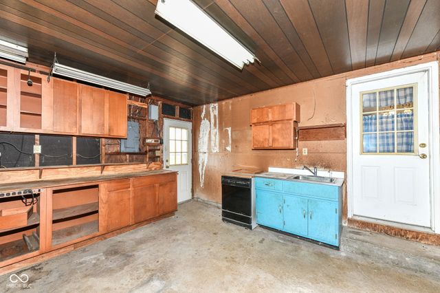 9815 E 266th Street, Arcadia, IN 46030