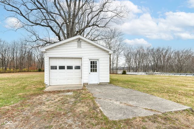 9815 E 266th Street, Arcadia, IN 46030