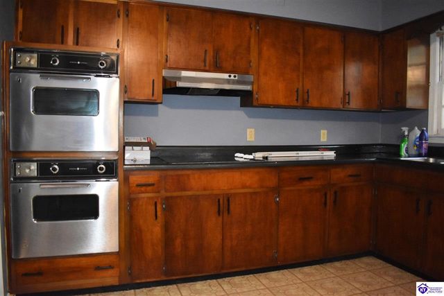 1705 St Paul Road, Leitchfield, KY 42754