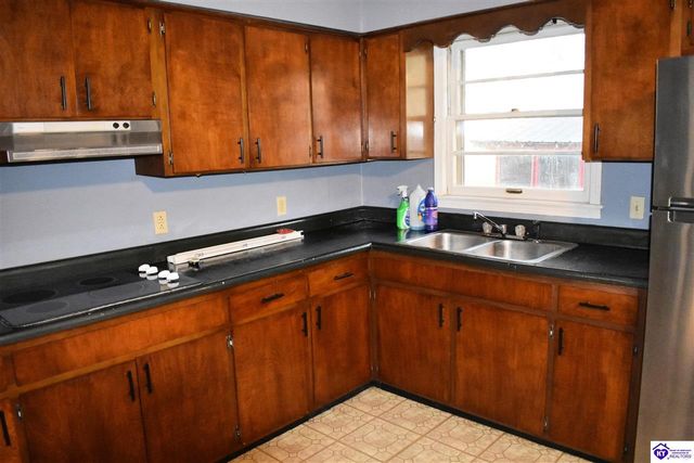 1705 St Paul Road, Leitchfield, KY 42754