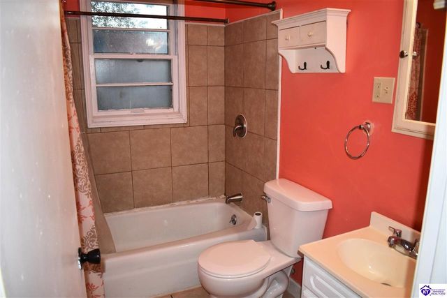 1705 St Paul Road, Leitchfield, KY 42754