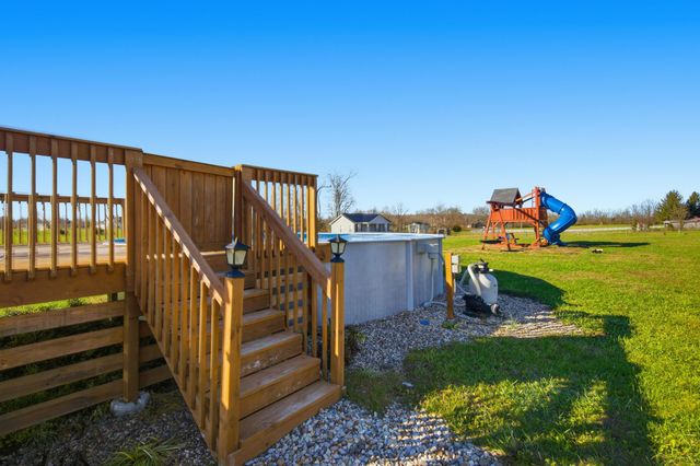 743 Garriott Lane, Harrodsburg, KY 40330