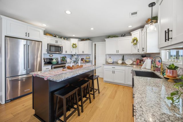743 Garriott Lane, Harrodsburg, KY 40330