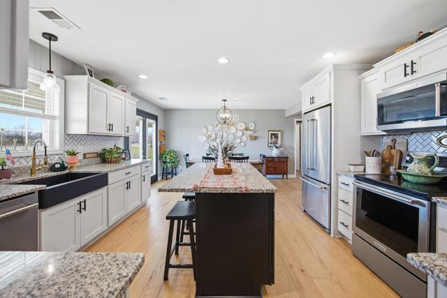 743 Garriott Lane, Harrodsburg, KY 40330