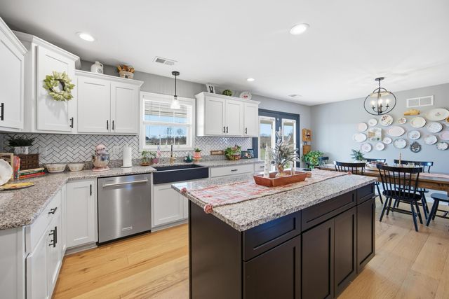 743 Garriott Lane, Harrodsburg, KY 40330