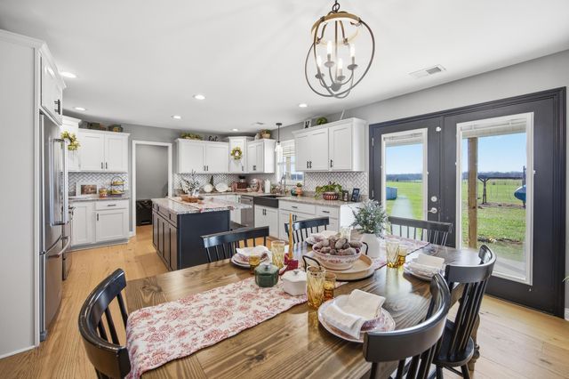 743 Garriott Lane, Harrodsburg, KY 40330
