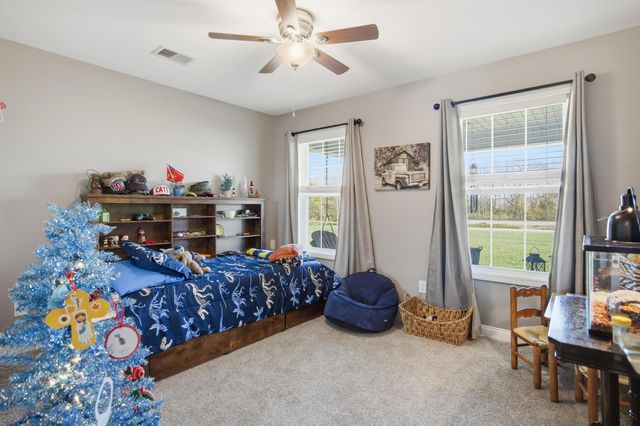 743 Garriott Lane, Harrodsburg, KY 40330