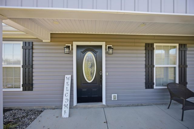 743 Garriott Lane, Harrodsburg, KY 40330