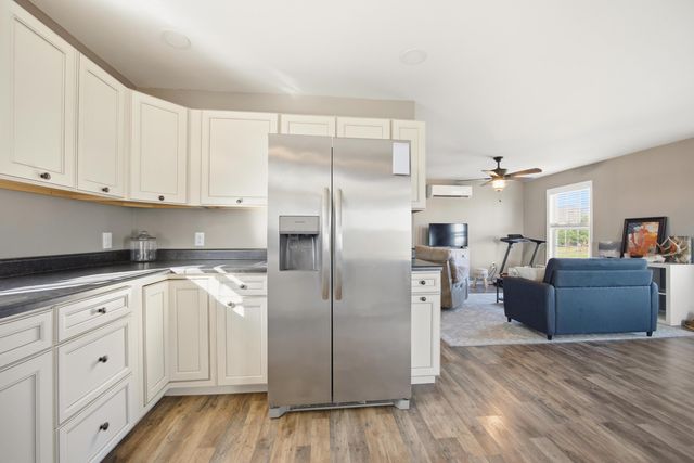 743 Garriott Lane, Harrodsburg, KY 40330