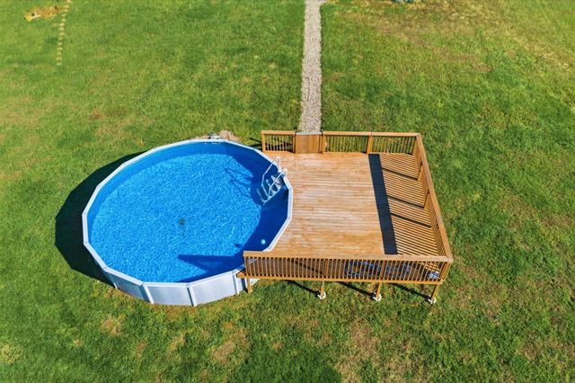 743 Garriott Lane, Harrodsburg, KY 40330