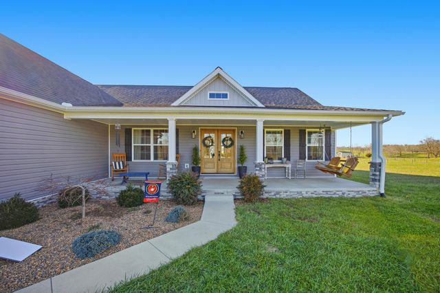 743 Garriott Lane, Harrodsburg, KY 40330